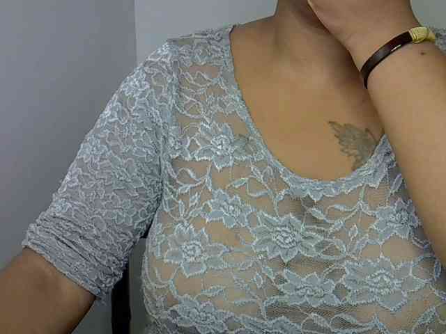 Onlyyhazelbrown webcam