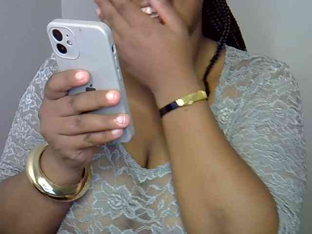 Onlyyhazelbrown webcam