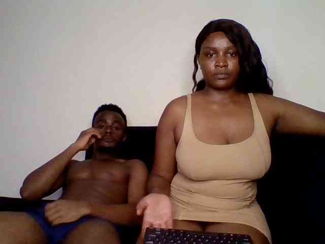 TwosomeTreasure webcam