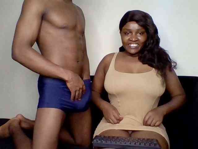 TwosomeTreasure webcam