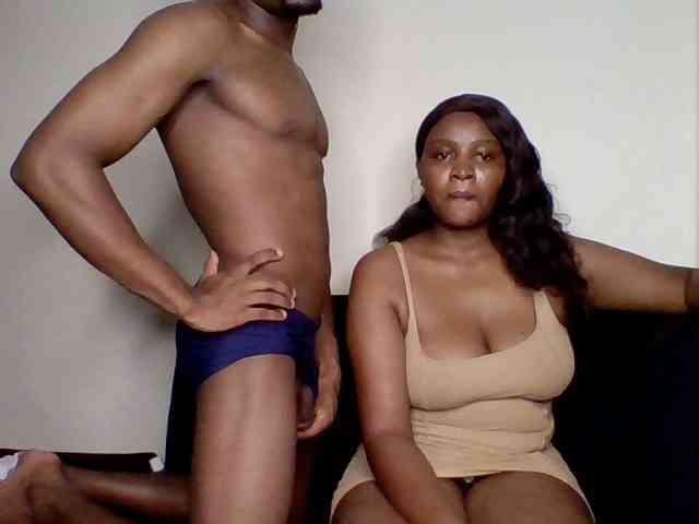 TwosomeTreasure webcam