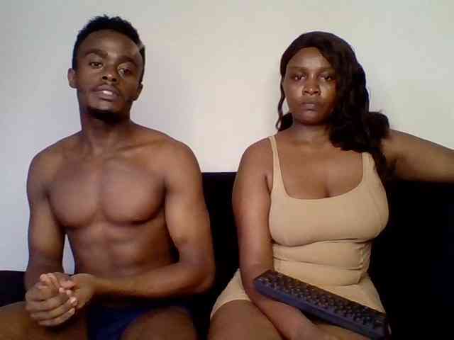 TwosomeTreasure webcam