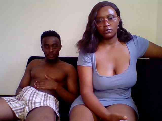 TwosomeTreasure webcam