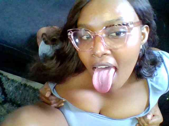 TwosomeTreasure webcam