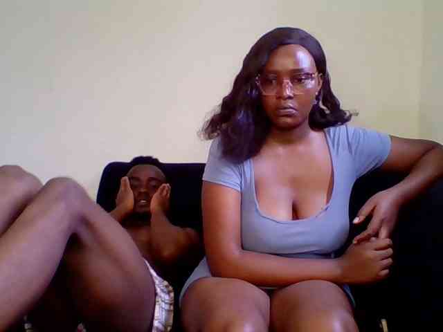 TwosomeTreasure webcam