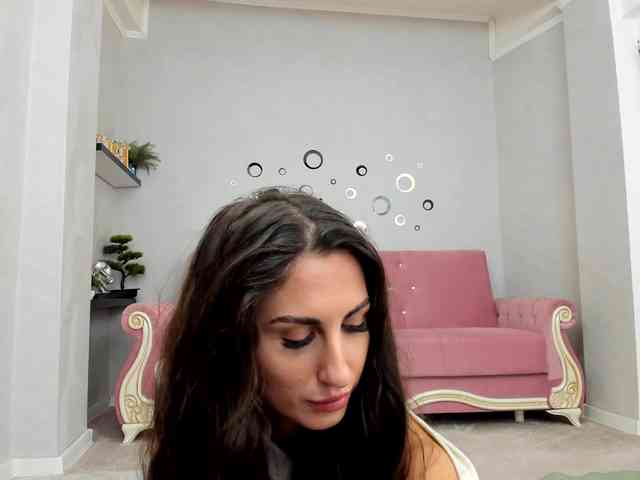 belovedkhlloe webcam