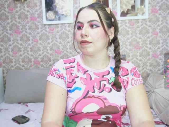 AliciaKennet webcam