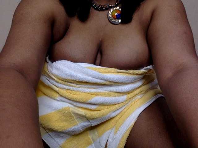 sexyshadyy webcam