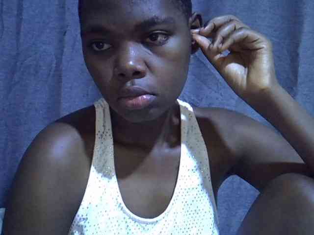 Cute-tamarah webcam