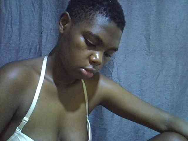 Cute-tamarah webcam