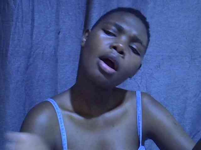 Cute-tamarah webcam