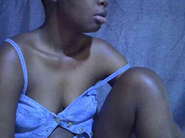 Cute-tamarah webcam
