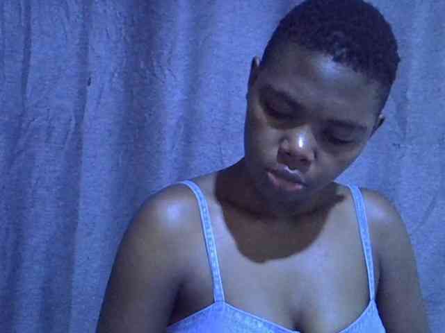 Cute-tamarah webcam