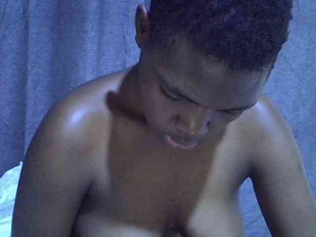 Cute-tamarah webcam