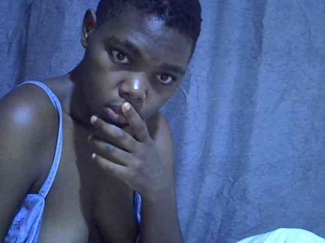 Cute-tamarah webcam