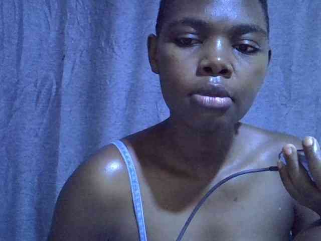 Cute-tamarah webcam