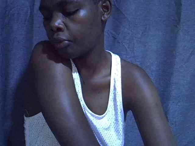 Cute-tamarah webcam