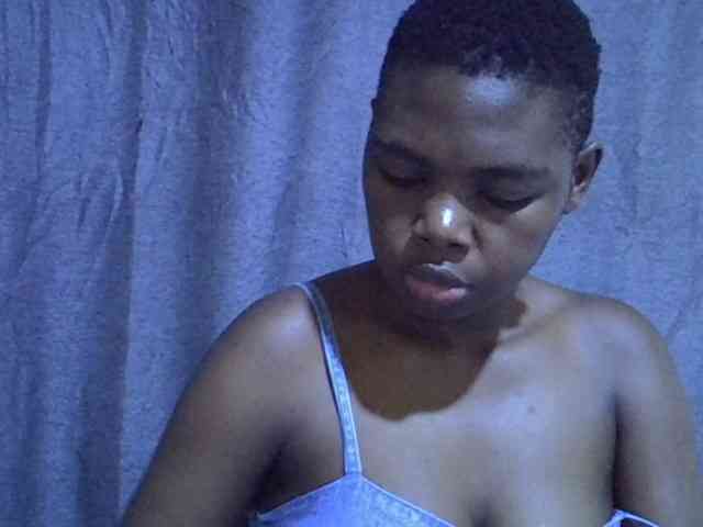 Cute-tamarah webcam