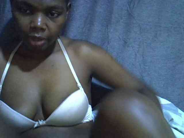 Cute-tamarah webcam
