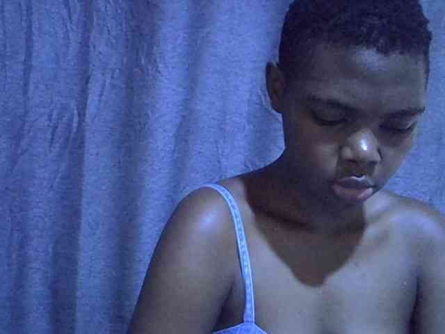 Cute-tamarah webcam