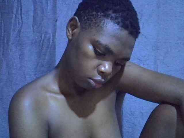 Cute-tamarah webcam