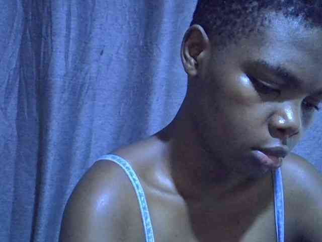 Cute-tamarah webcam