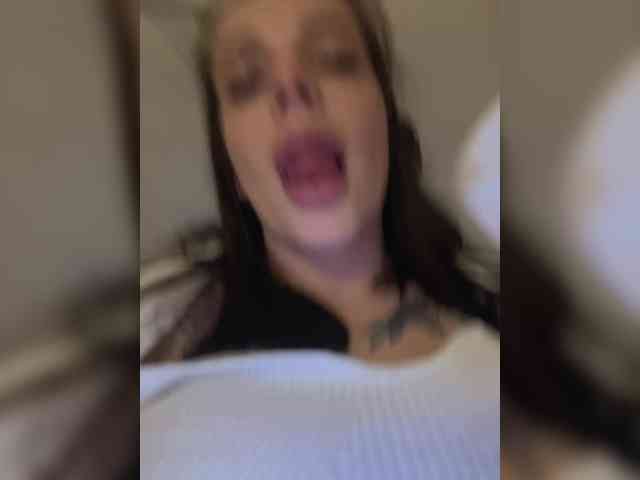 ChristineJackson webcam