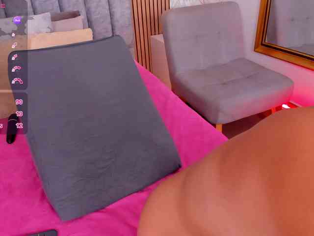 SarahYessica webcam