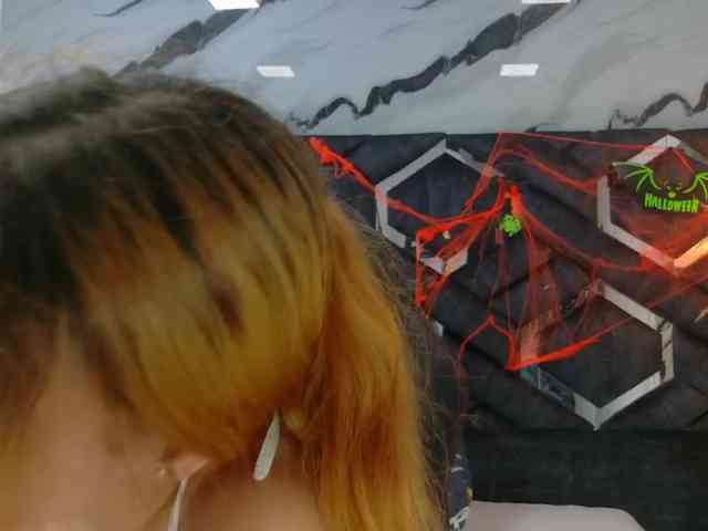 Natasha-Adams webcam