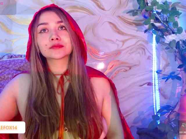 Valeryfoxx1 webcam