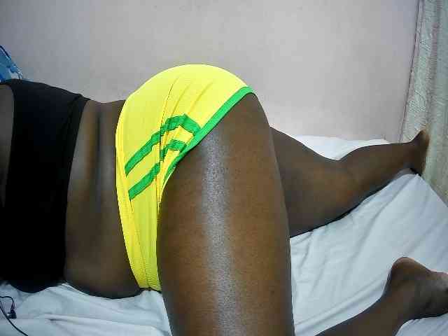 creamy-squirter webcam