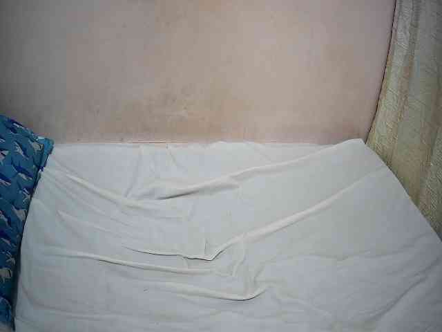 creamy-squirter webcam