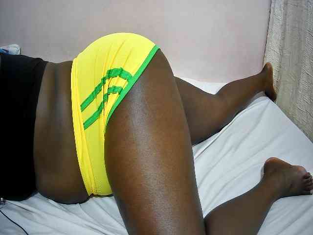 creamy-squirter webcam