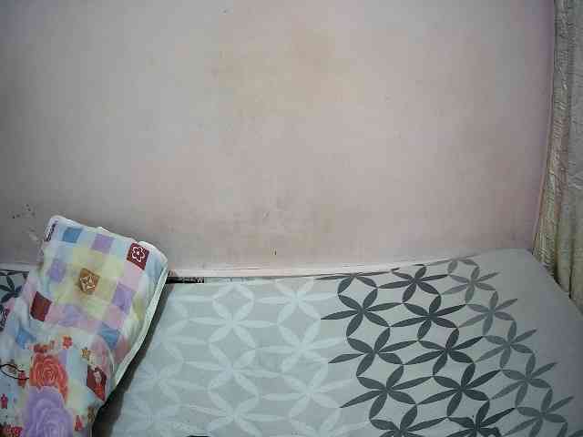 creamy-squirter webcam