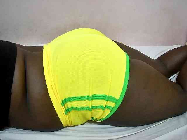 creamy-squirter webcam