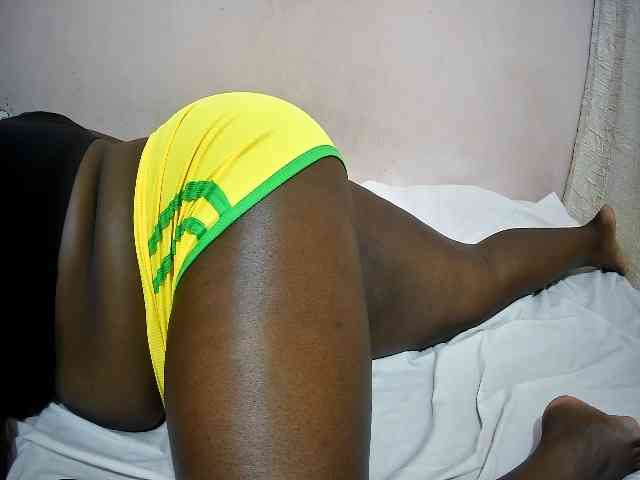 creamy-squirter webcam