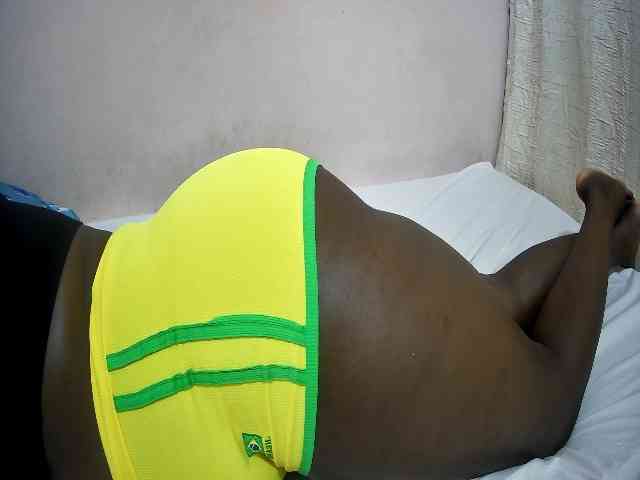 creamy-squirter webcam