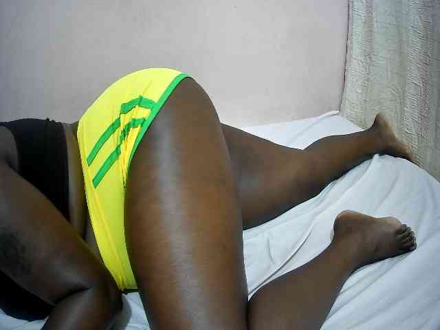 creamy-squirter webcam