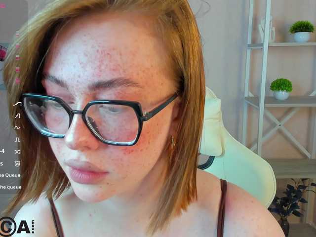 Roxy-Sunny Live Cam Chat on BongaCams
