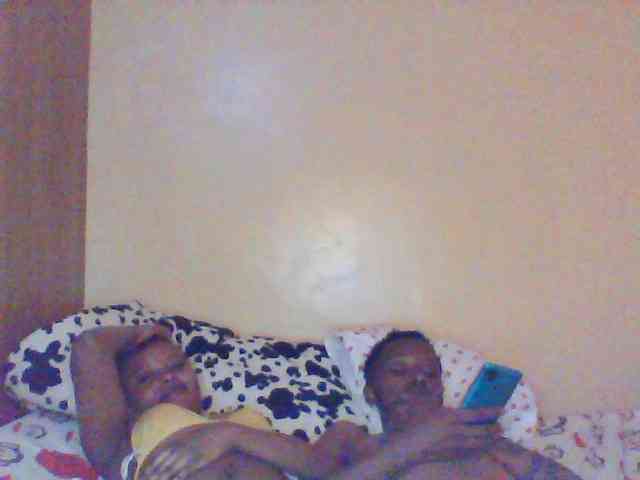 sweetdickpussy2 webcam