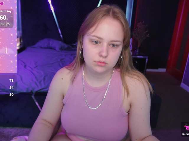 CrystallPaws webcam