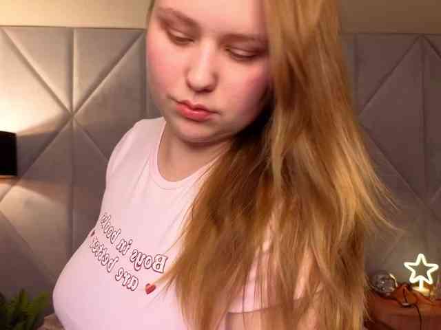 CrystallPaws webcam