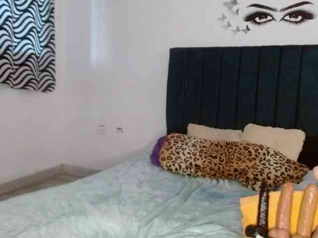 Keylertrue18 webcam