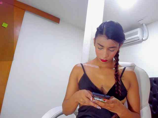 ivi-lopezz webcam