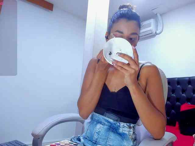 ivi-lopezz webcam