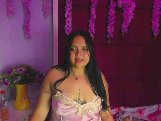 MissLiiz webcam