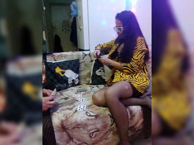 Gratis Live Sexcam mit DiVona DiVona