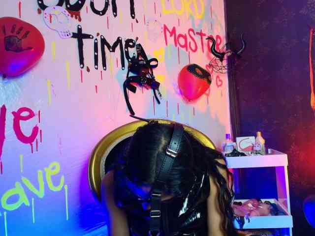 Sweettpleasure webcam