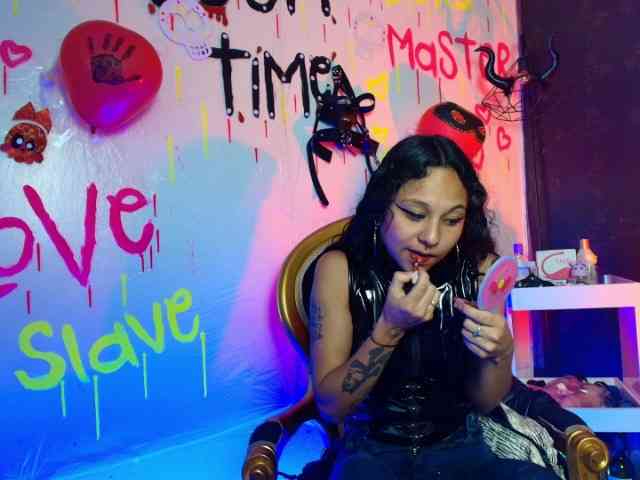 Sweettpleasure webcam