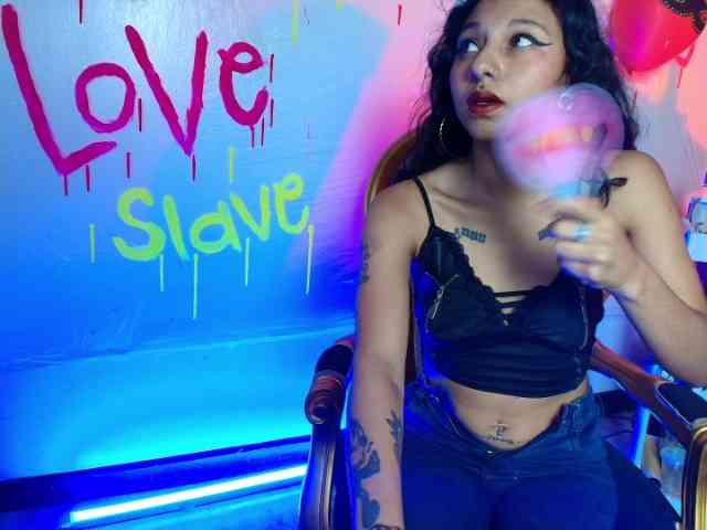 Sweettpleasure webcam